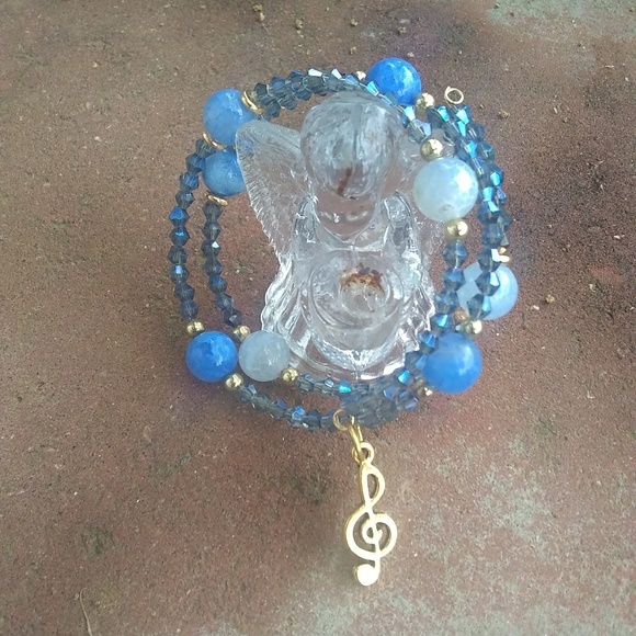 Handmade bracelets - Picture 3 of 5